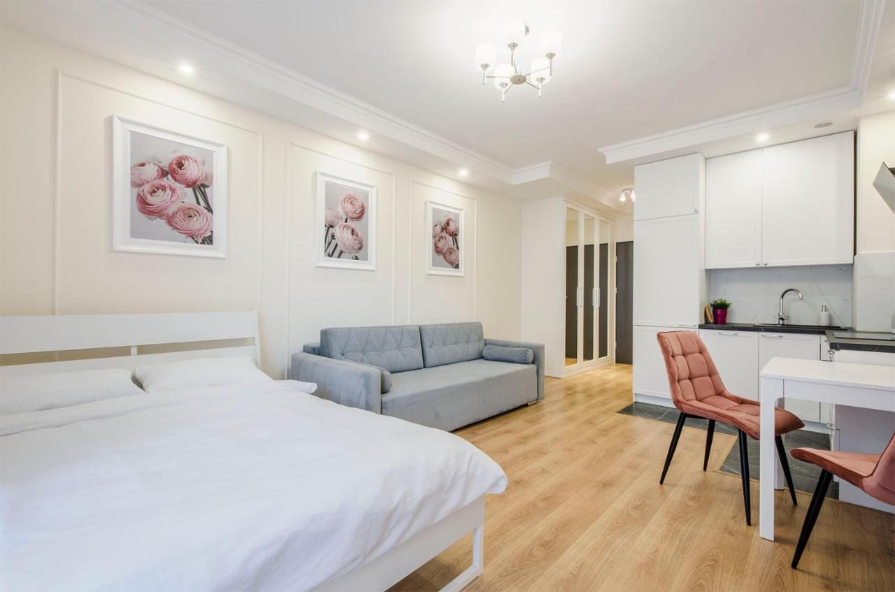 Aparthouse Deluxe ウッチ エクステリア 写真
